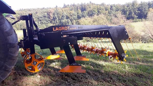 Grote foto lagrot schaaf machine agrarisch akkerbouw