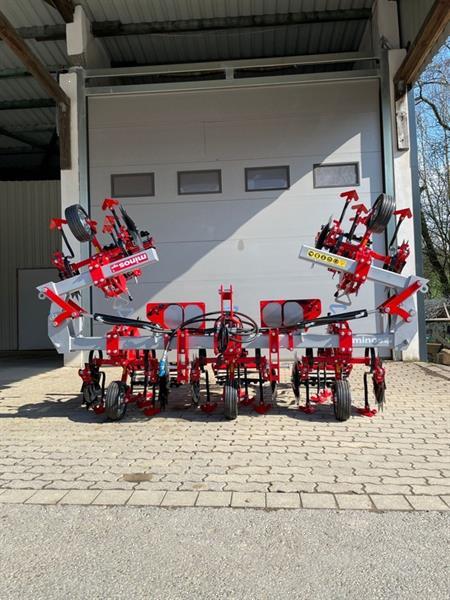 Grote foto kramer minos schoffel hydraulisch opklapbaar optioneel met zaaimachine agrarisch onkruidbestrijding