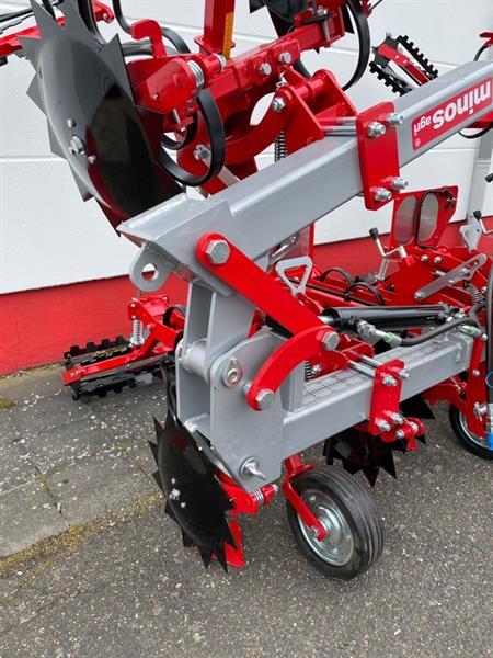 Grote foto kramer minos schoffel hydraulisch opklapbaar optioneel met zaaimachine agrarisch onkruidbestrijding