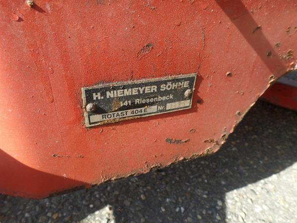 Grote foto niemeyer rotast 404 e agrarisch kunstmestrooiers