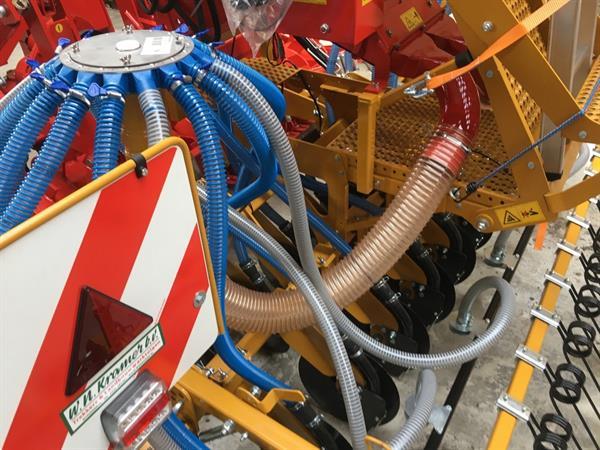Grote foto kramer minos alpego technik plus rotoreg zaaimachine combinatie agrarisch zaaimachines