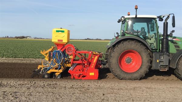 Grote foto kramer minos alpego technik plus rotoreg zaaimachine combinatie agrarisch zaaimachines