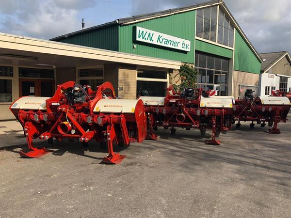 Grote foto gramegna krukasspitmachine optioneel met hef en smeersysteem agrarisch akkerbouw