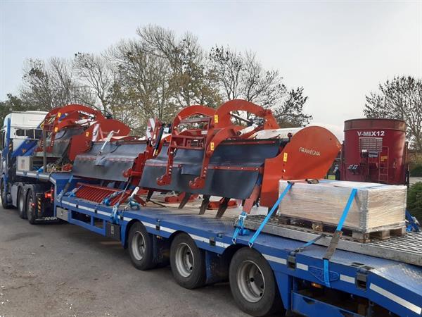 Grote foto gramegna krukasspitmachine optioneel met hef en smeersysteem agrarisch akkerbouw