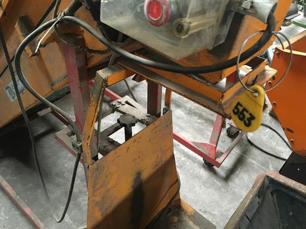 Grote foto cebeco opzak machine afweger 25 50 kilo agrarisch algemeen