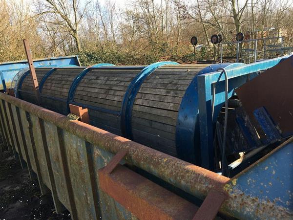 Grote foto mobiele spoeltrommel 7 meter lang agrarisch oogstmachines