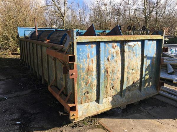 Grote foto mobiele spoeltrommel 7 meter lang agrarisch oogstmachines