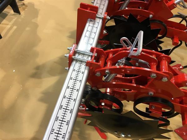 Grote foto kramer minos rijen schoffel 3 tot en met 7 rij in verschillende breedtes agrarisch onkruidbestrijding