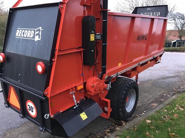 Grote foto 4 kuubs breedstrooier compost mest kramer record met wielbesturing spoor 1.50 compacte breedstrooier agrarisch strooiers