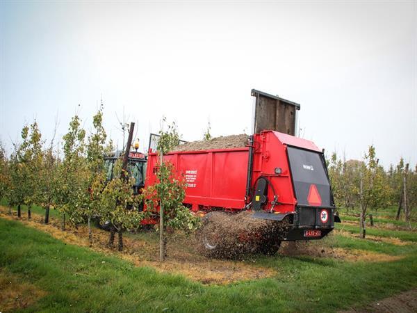 Grote foto 4 kuubs breedstrooier compost mest kramer record met wielbesturing spoor 1.50 compacte breedstrooier agrarisch strooiers