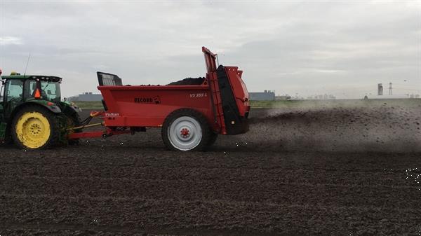 Grote foto kramer record breedstrooier compact gestuurd agrarisch strooiers