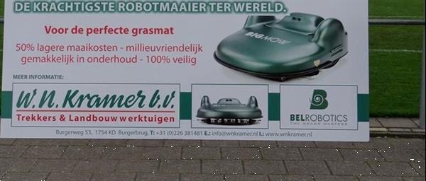 Grote foto diversen belrobotics robotmaaier nieuw en gebruikt bigmow parcmow voetbal rugby grasvelden 850 1050 tuin en terras handmaaiers