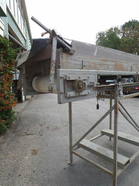Grote foto kistenvuller doe het zelf en verbouw afvalverwerking