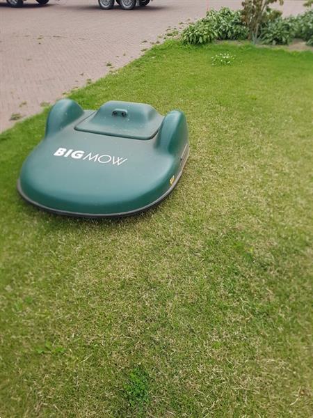 Grote foto belrobotics bigmow agrarisch maaiers