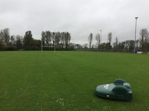 Grote foto belrobotics robotmaaier tuin en terras kooimaaiers