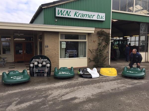 Grote foto belrobotics robotmaaier tuin en terras kooimaaiers