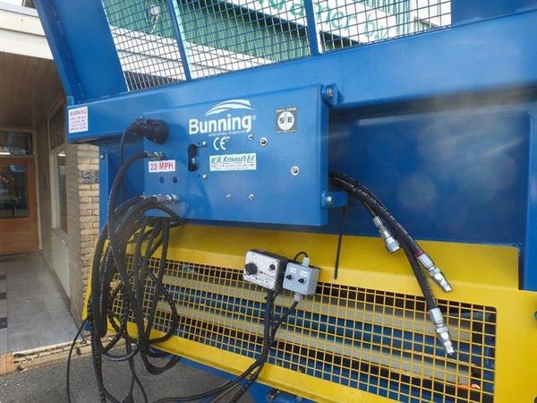 Grote foto bunning breedstrooier lowlander breedstrooier compost compact agrarisch strooiers