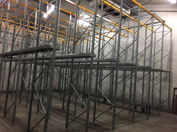 Grote foto pallet stelling agrarisch algemeen