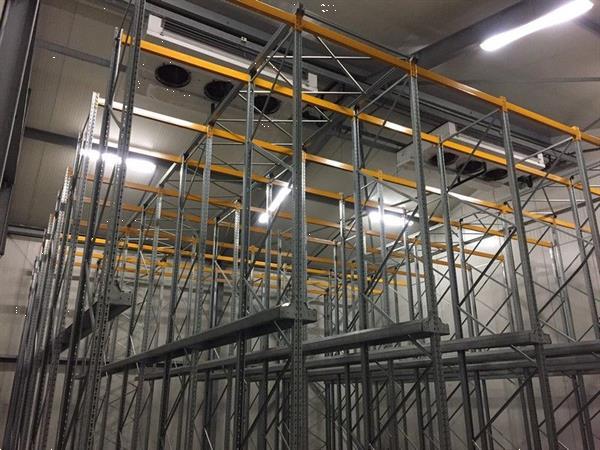 Grote foto pallet stelling agrarisch algemeen
