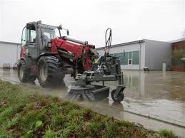 Grote foto onkruidborstel milieuvriendelijk en hoge capaciteit agrarisch akkerbouw