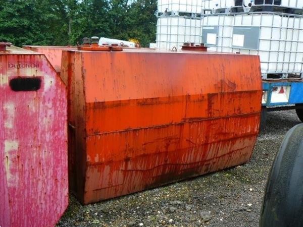 Grote foto diversen tanken doe het zelf en verbouw hefwerktuigen