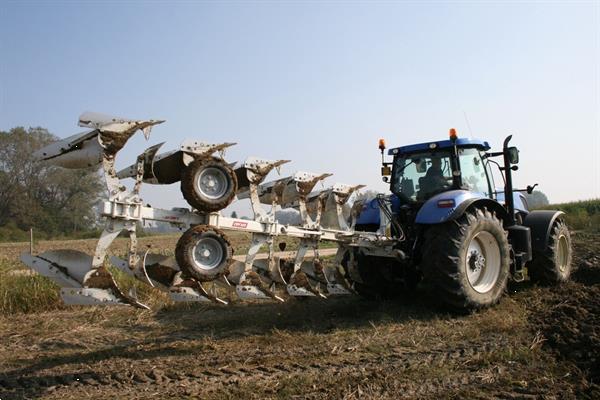 Grote foto kramer ermo ploeg diepploeg on land eco diep ploeg agrarisch akkerbouw