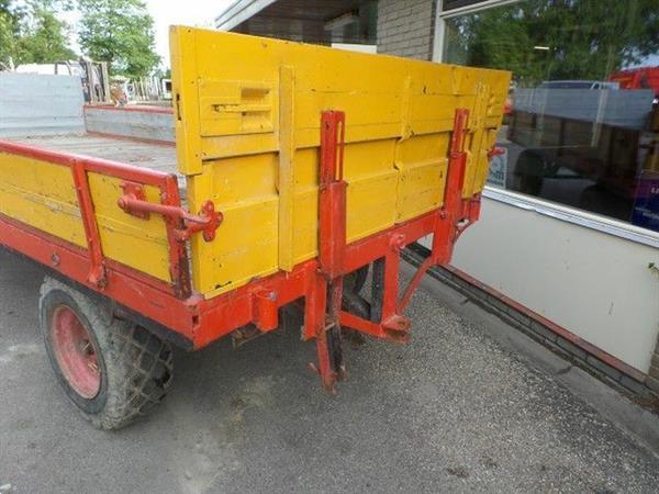 Grote foto landbouwwagen 4 wiel met opzetschotten agrarisch algemeen