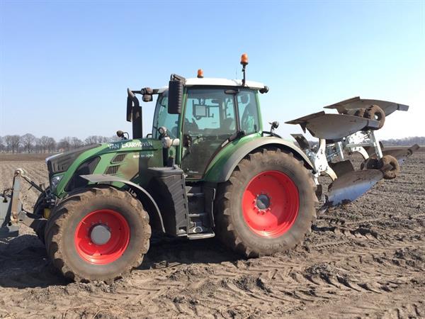 Grote foto kramer ermo ploeg 2 fase tiger panter diepploeg agrarisch akkerbouw