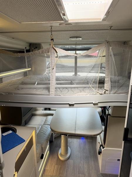 Grote foto fiat challenger mageo 367 ga vip 2.3 multijet 130pk enkele bedden hefbed 2018 euro 6 marge nl apk caravans en kamperen campers