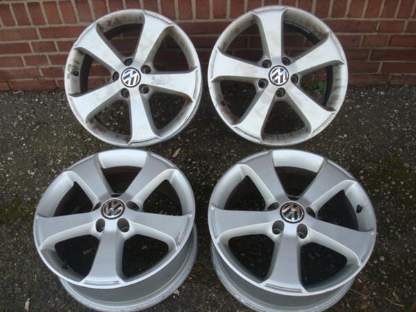 Grote foto 17 golf passat touran jetta caddy eos beetle 5x112 auto onderdelen banden en velgen