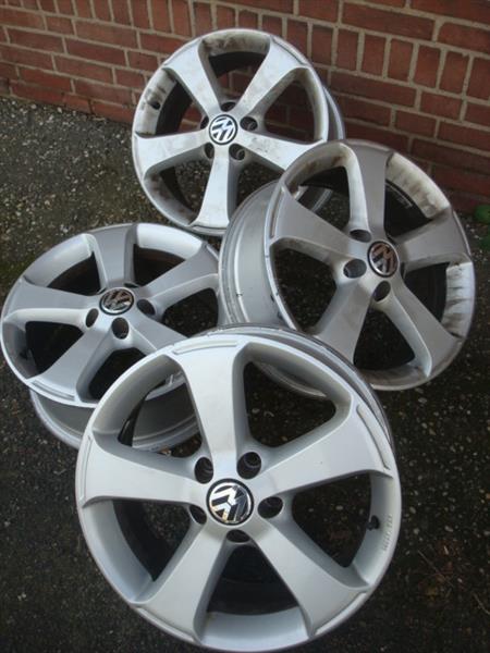 Grote foto 17 golf passat touran jetta caddy eos beetle 5x112 auto onderdelen banden en velgen