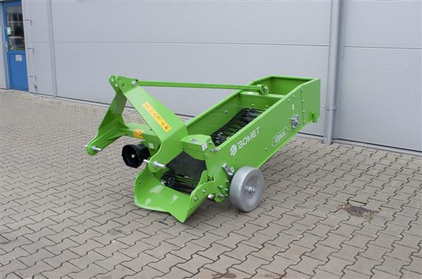 Grote foto bomet aardappelrooier 1 rij upus z656 agrarisch mechanisatie