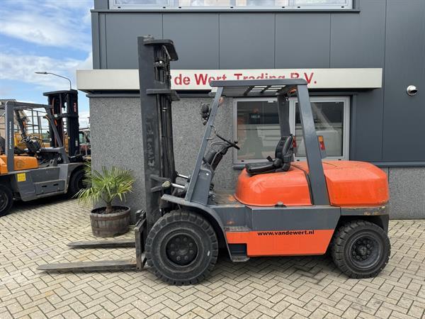Grote foto heftruck toyota 02 6fd40 duplo 400 3e 4e functie diesel agrarisch heftrucks