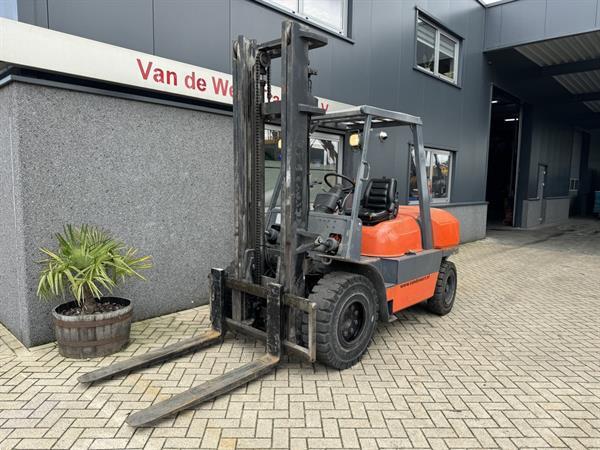 Grote foto heftruck toyota 02 6fd40 duplo 400 3e 4e functie diesel agrarisch heftrucks