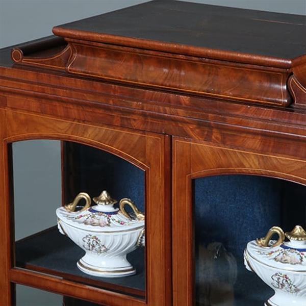 Grote foto zeer verfijnde vitrine met driezijdig glas en timpaanlade frankrijk ca 1825 fijn inlegwerk no.2606 antiek en kunst stoelen en banken