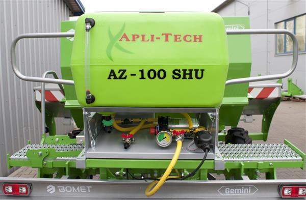 Grote foto bomet aardappelpootmachine 2 rijen gemini agrarisch mechanisatie