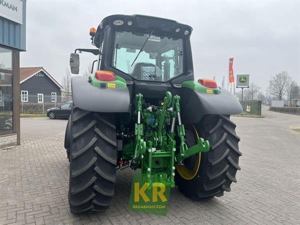 Grote foto john deere 6100m 692400 agrarisch tractoren