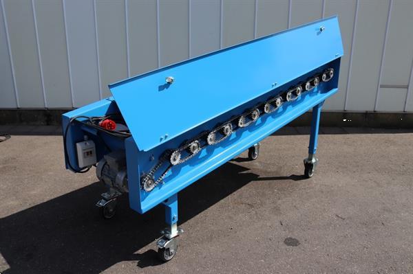 Grote foto v 55 14r borstelmachine agrarisch tuinbouw