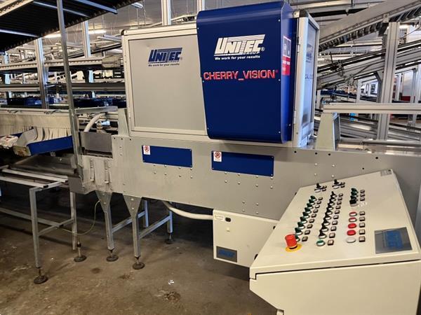 Grote foto unitec cherry vision unical 200 oc 1c8 1 11v174 sorteermachine voor cherrytomaatjes en kersen agrarisch tuinbouw