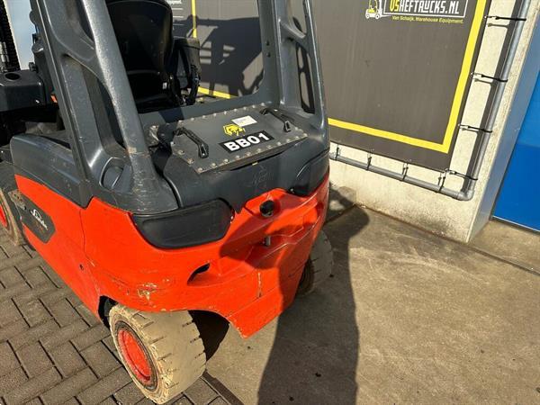 Grote foto vs 22049 elektrische triplex atex heftruck linde e25 bj2015 agrarisch heftrucks