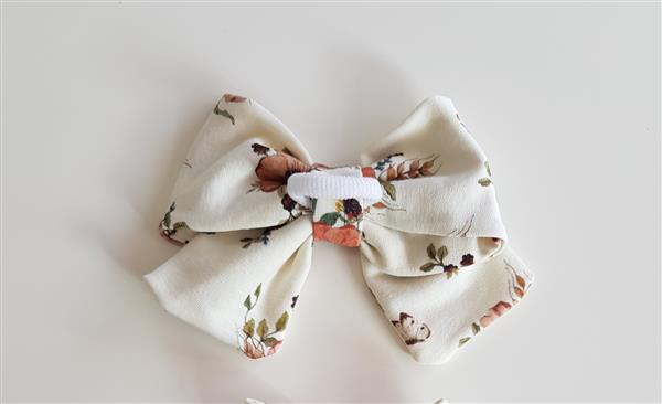 Grote foto haarelastiek met grote strik bloemen wit kinderen en baby overige