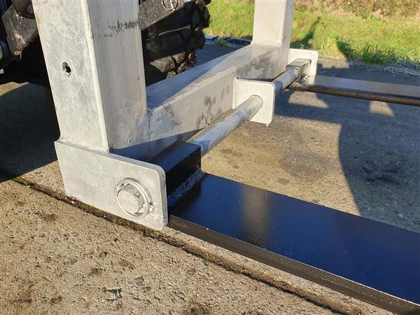 Grote foto kraffter 3 punts palletvork gegalvaniseerd heavy duty agrarisch mechanisatie