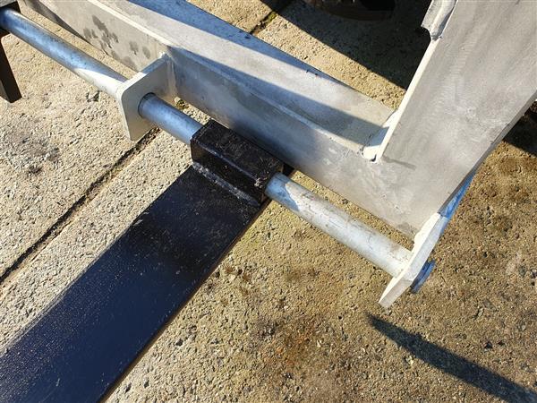 Grote foto kraffter 3 punts palletvork gegalvaniseerd heavy duty agrarisch mechanisatie