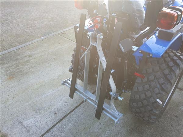 Grote foto kraffter 3 punts palletvork gegalvaniseerd light duty agrarisch mechanisatie