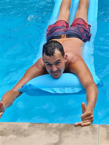 Grote foto man zoekt leuke vrouwlijke sexpartner erotiek man zoekt vrouwelijke sekspartner