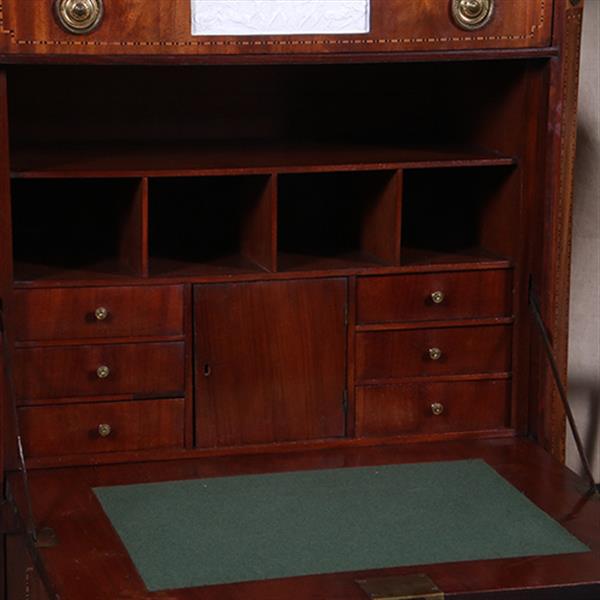 Grote foto neoclassicistische secretaire met blauw wit en wit biscuit ca. 1790 no.260645 antiek en kunst overige in antiek gebruiksvoorwerpen
