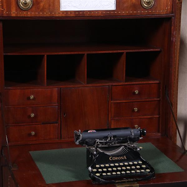 Grote foto neoclassicistische secretaire met blauw wit en wit biscuit ca. 1790 no.260645 antiek en kunst overige in antiek gebruiksvoorwerpen