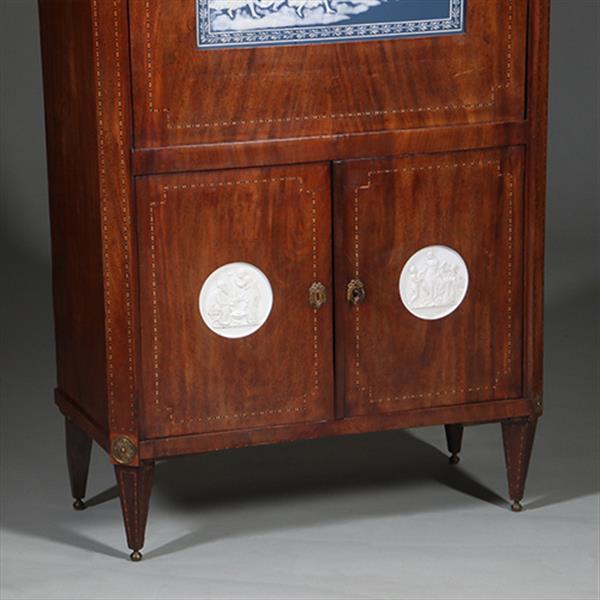 Grote foto neoclassicistische secretaire met blauw wit en wit biscuit ca. 1790 no.260645 antiek en kunst overige in antiek gebruiksvoorwerpen