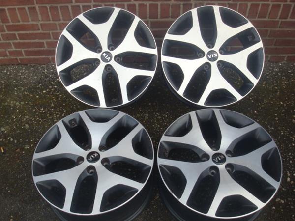 Grote foto 19 originele kia sportage jenzan steek 5x114.3 auto onderdelen banden en velgen