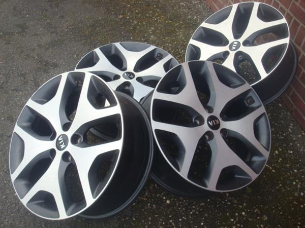 Grote foto 19 originele kia sportage jenzan steek 5x114.3 auto onderdelen banden en velgen